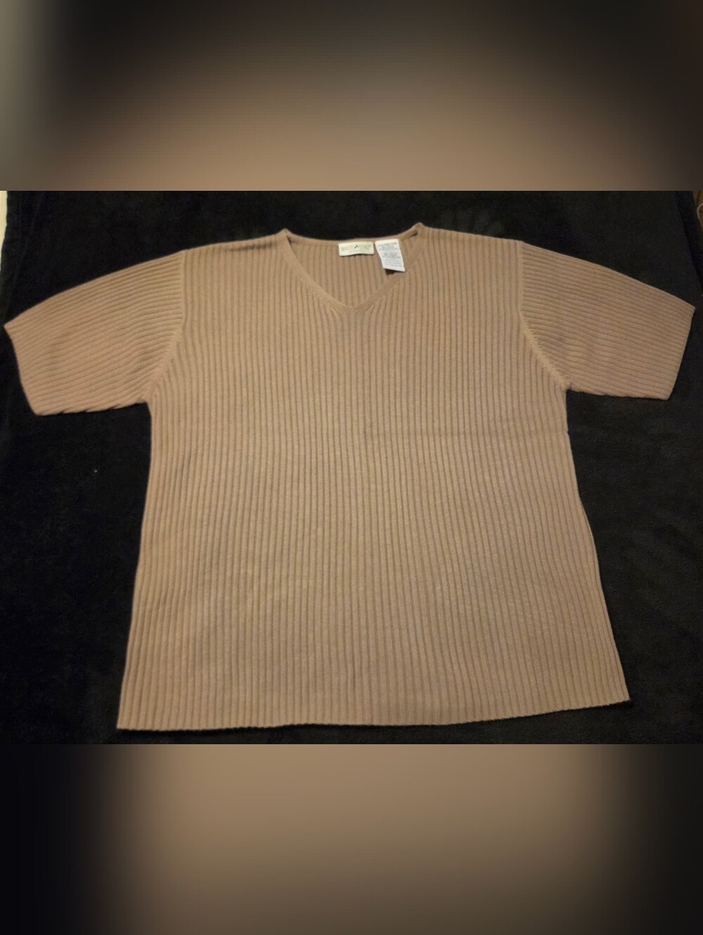 White Stag Ribbed V-Neck Short Sleeve Sweater Knit Top in Tan Women's 18W/20W